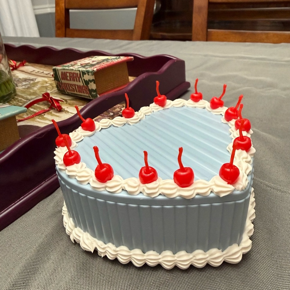 Heart-Shaped Blue Cake Decoration With Red Cherries Jewelry Box View 4